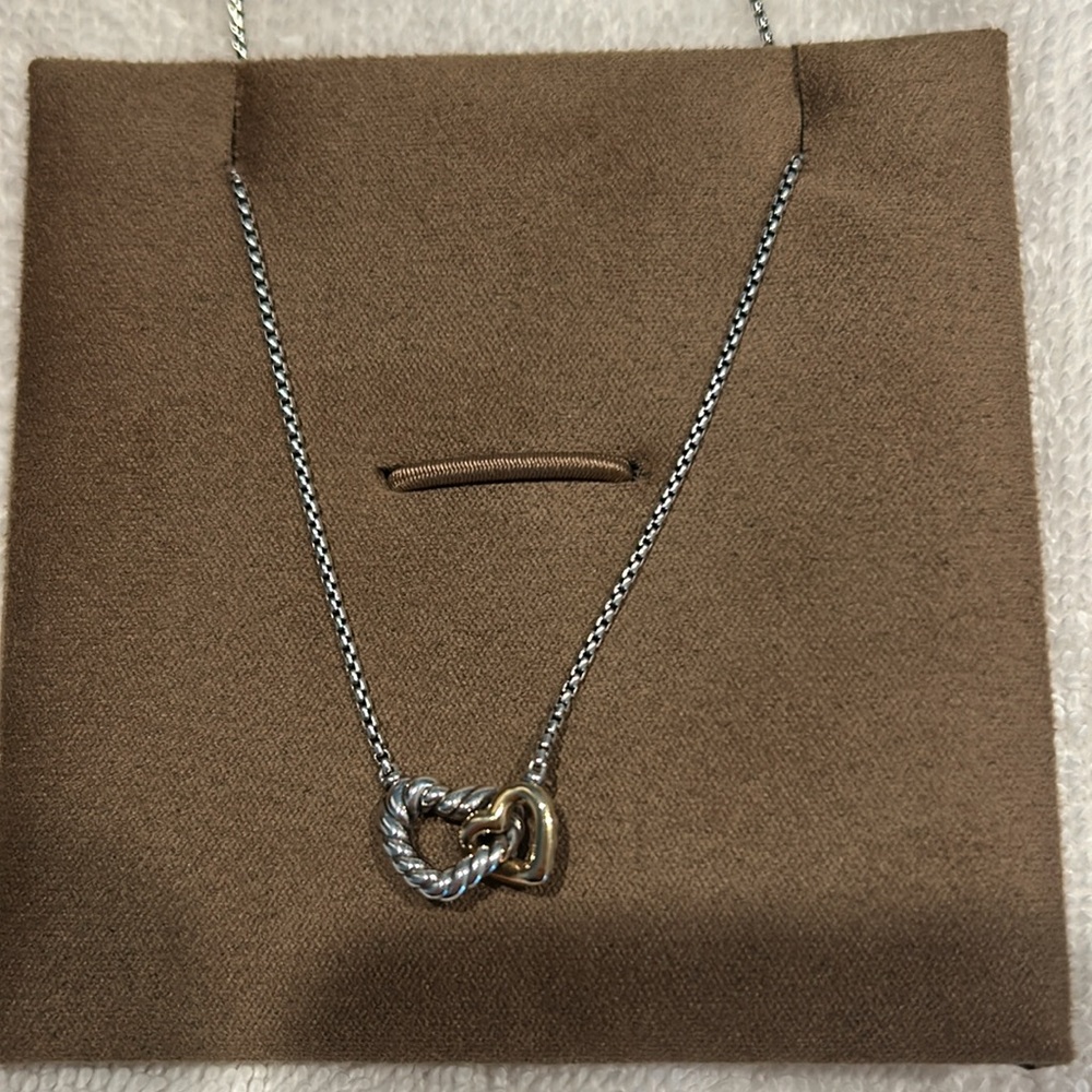 David yurman interlocking heart gold /silver necklace w/box and cert 16 in chain